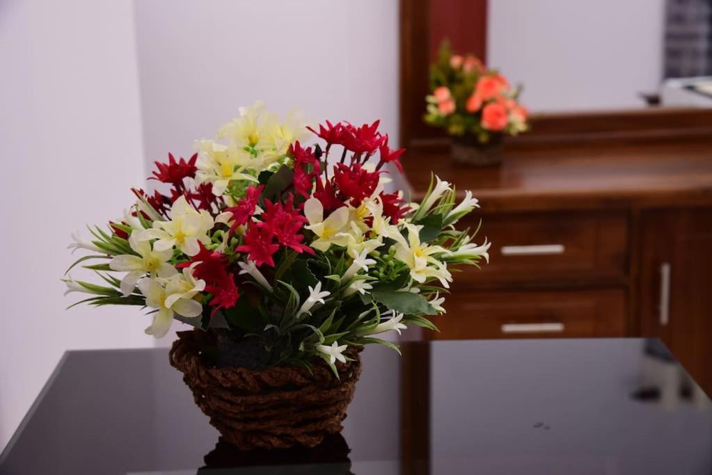 Saru Holiday Apartment - Upto 6 Guests Kandy Ngoại thất bức ảnh