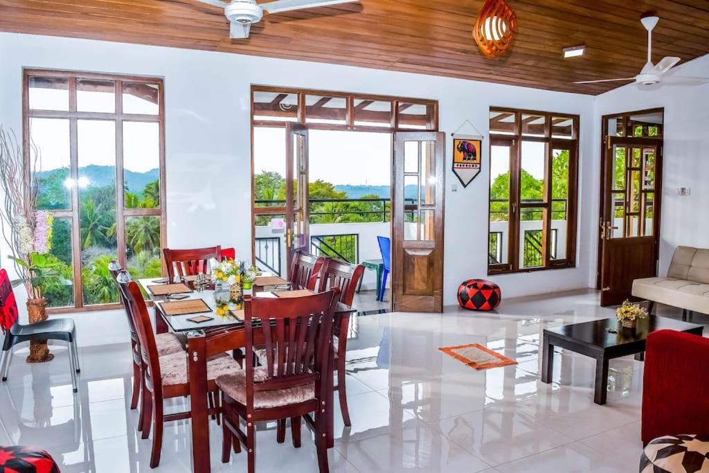 Saru Holiday Apartment - Upto 6 Guests Kandy Ngoại thất bức ảnh