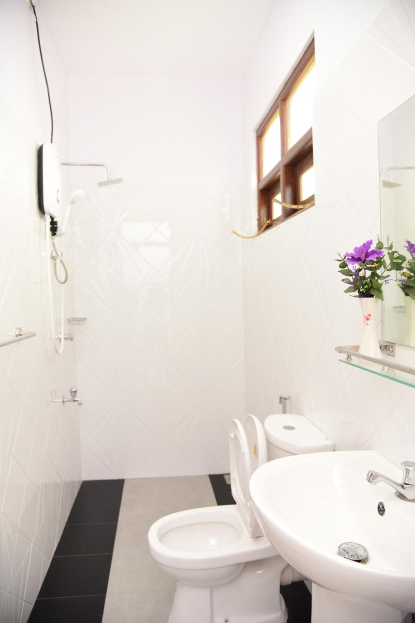 Saru Holiday Apartment - Upto 6 Guests Kandy Ngoại thất bức ảnh